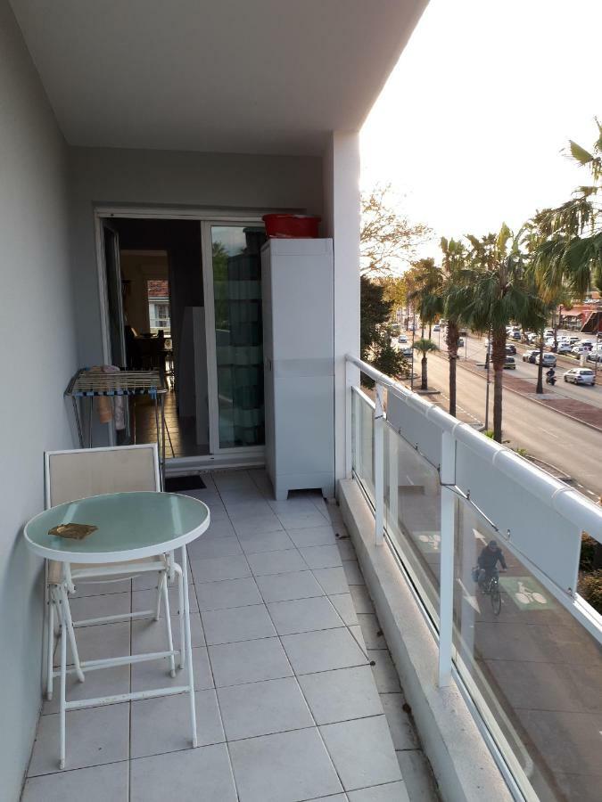 F2 Immeuble Les Pieds Dans L'Eau Apartment Villeneuve-Loubet Exterior photo