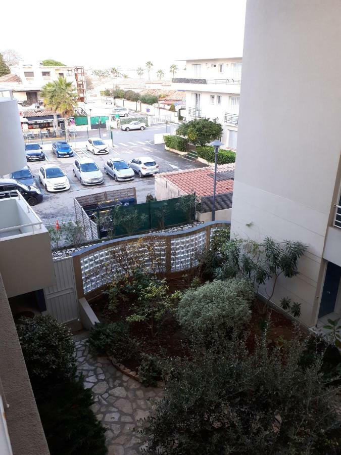 F2 Immeuble Les Pieds Dans L'Eau Apartment Villeneuve-Loubet Exterior photo
